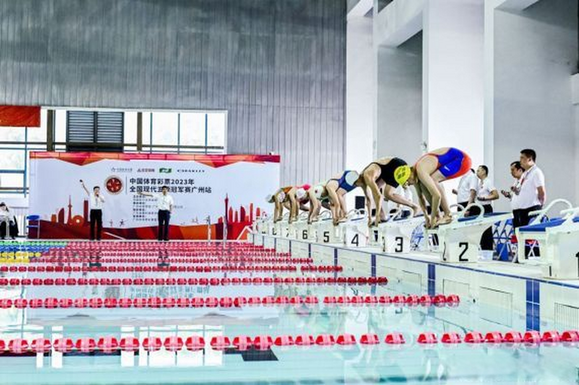 开运体育登录-包含现代五项比拼激烈，多国选手获奖的词条