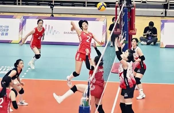 包含克罗地亚队横扫对手，锁定下一轮胜利目标的词条